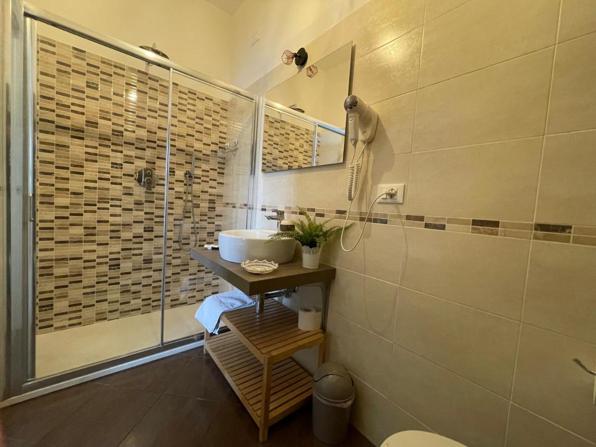 Porta alla Croce Guest House Firenze Esterno foto
