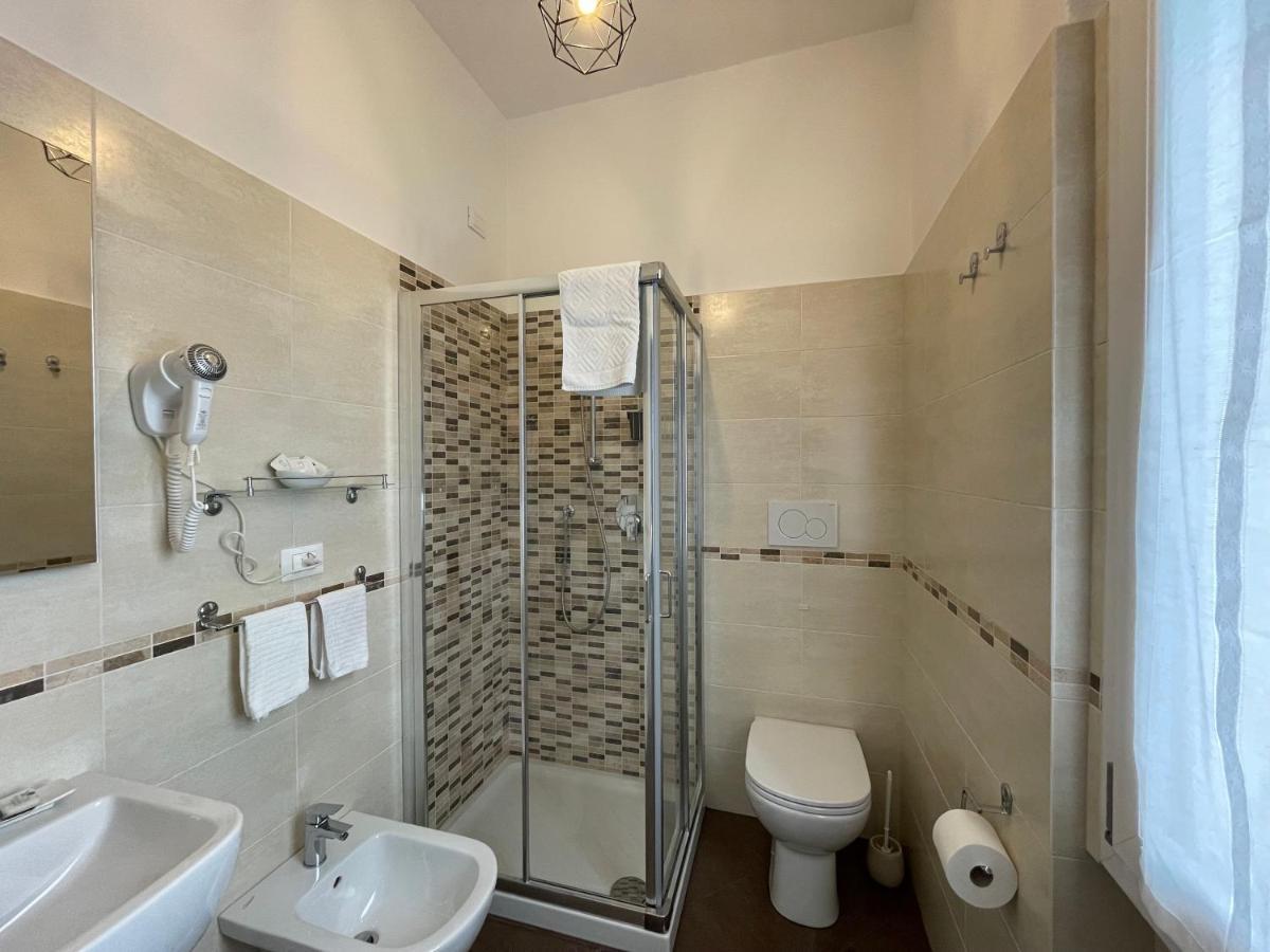 Porta alla Croce Guest House Firenze Esterno foto