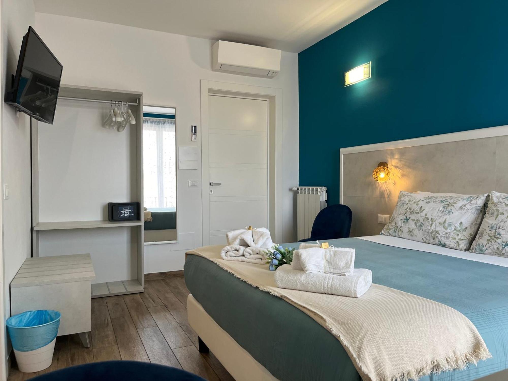 Porta alla Croce Guest House Firenze Esterno foto
